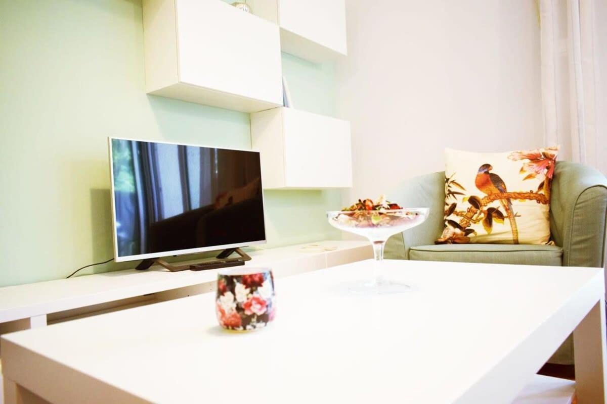 Stylish Apt In The Historic Heart Of The City Ateny Zewnętrze zdjęcie