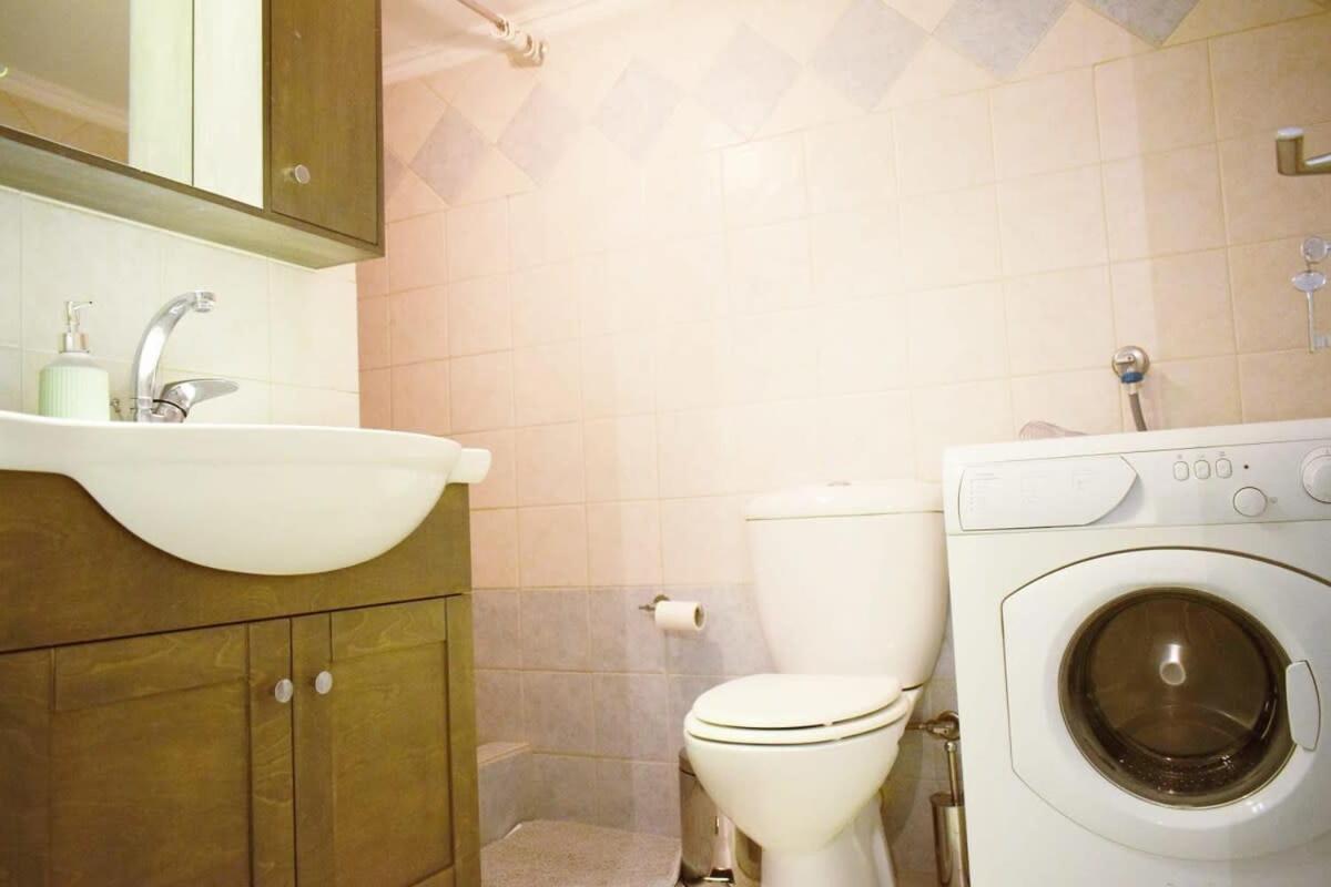 Stylish Apt In The Historic Heart Of The City Ateny Zewnętrze zdjęcie